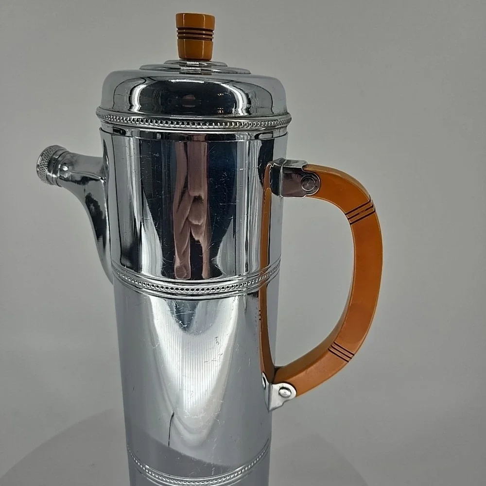 Vintage Farber Bros‎ Krome-Kraft Art Deco Cocktail Shaker Butterscotch Bakelite